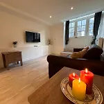 Tulip House Luxury - Location - Rijksmuseum - Leidseplein 120 M2 Private With Kitchen *