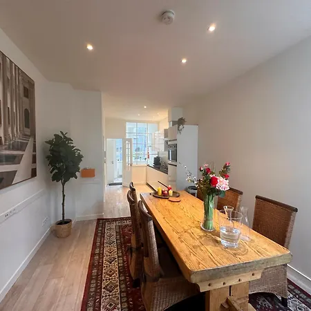 Tulip House Luxury - Location - Rijksmuseum - Leidseplein 120 M2 Private With Kitchen Lägenhet Amsterdam