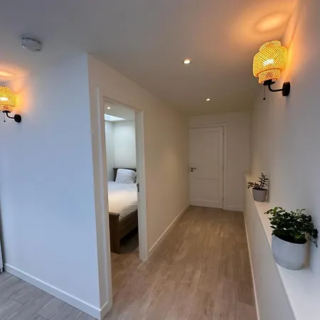 Tulip House Luxury - Location - Rijksmuseum - Leidseplein 120 M2 Private With Kitchen Lägenhet *