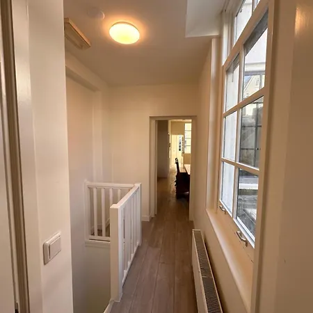 Tulip House Luxury - Location - Rijksmuseum - Leidseplein 120 M2 Private With Kitchen 암스테르담